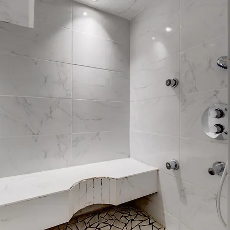 Spacieux 90m2 Jacuzzi, Standing,bien-etre トゥールーズ