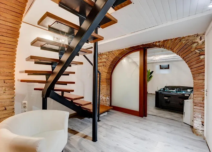 Spacieux 90m2 Jacuzzi, Standing,bien-etre